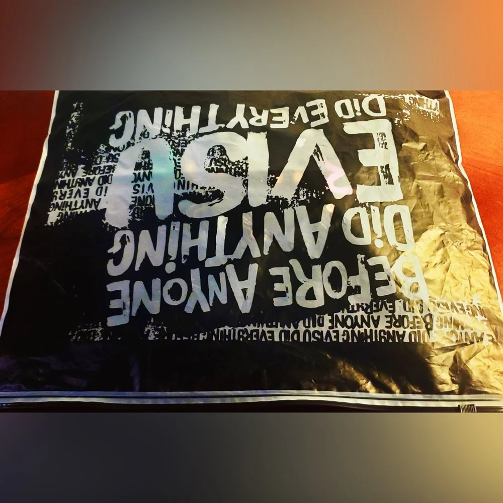 Evisu Multi-color Seagull Print Multi-Pockets Denim Bucket Hat NWT w Bag - Picture 9 of 9